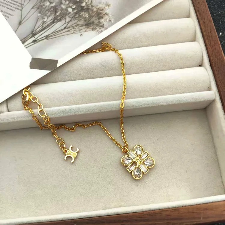 Celine Arc de Triomphe medieval jewelry rhinestone four-leaf clover earrings niche design rhinestone necklace simple temperament earrings
