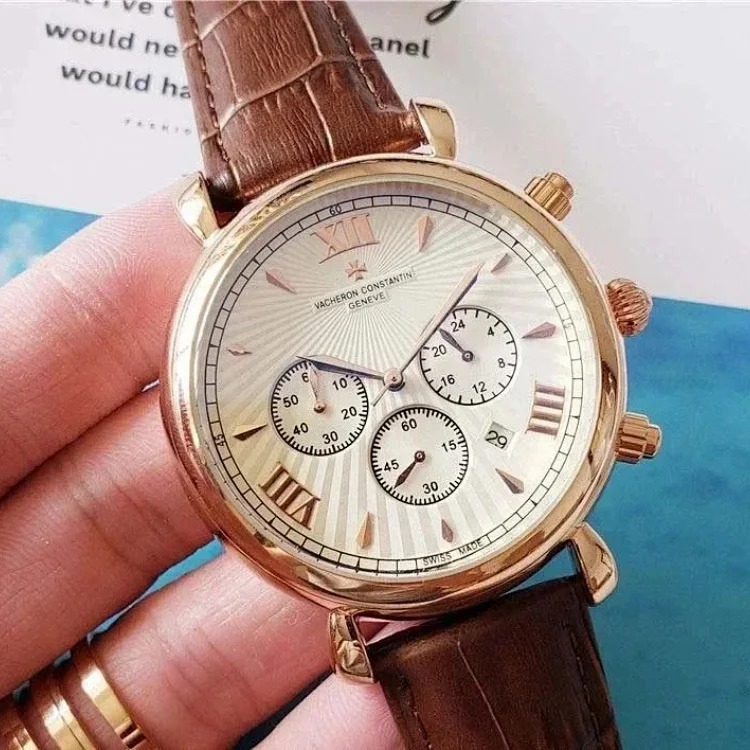 R-1 It whispers and tells time (watch)