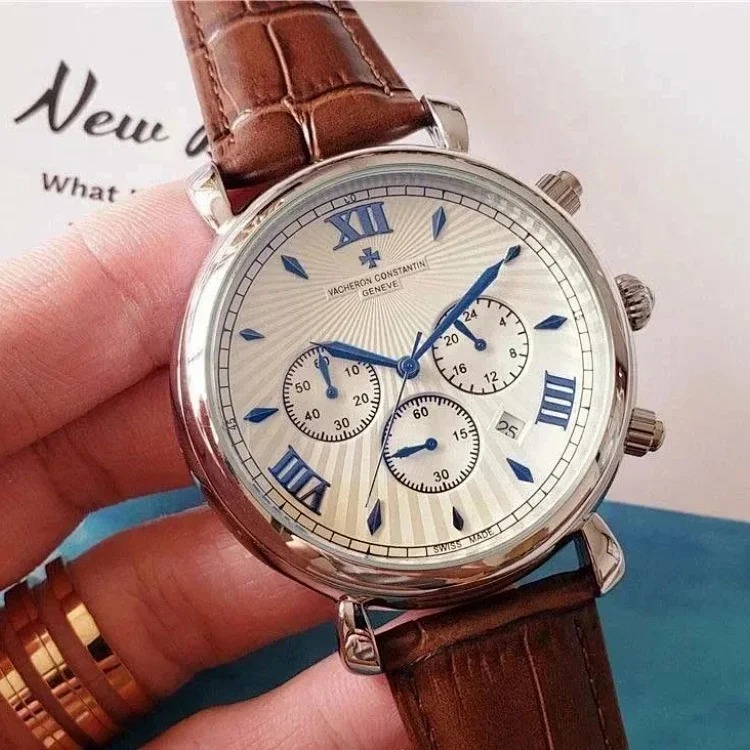 R-1 It whispers and tells time (watch)