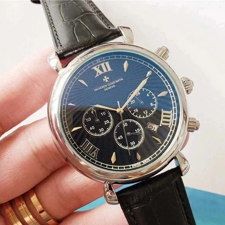 R-1 It whispers and tells time (watch)