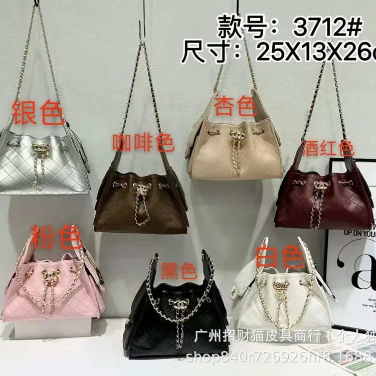 25C new hobo armpit French style retro suede shoulder bag fashionable caviar 25bag bucket bag image 2