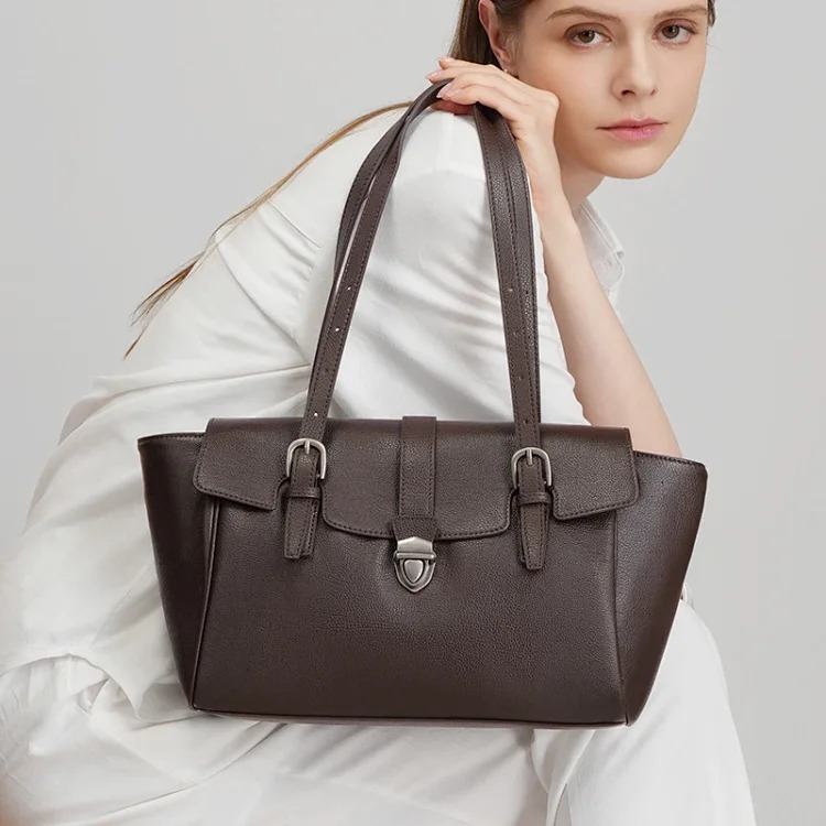 Briefcase black new niche women's handbag tote genuine leather high-end large-capacity commuter shoulder bag
