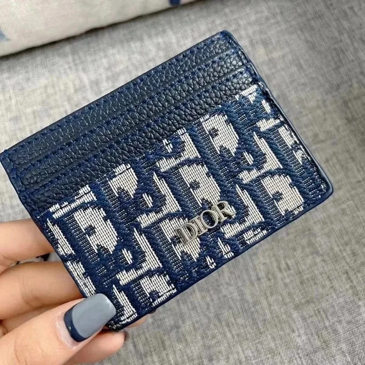 E-1 fashionable, exquisite and simple card holder image 2