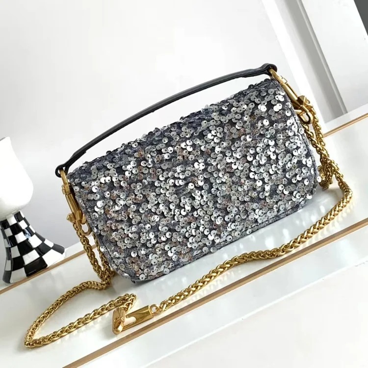 2026 new shiny ball handbags, high-end flip-top portable cross-shoulder women's bags, trendy and simple
