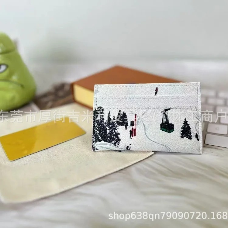 2025 new popular original leather passport holder wallet card bag printed short half-fold thin business wallet wallet image 5