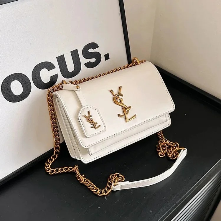 High-end women's bags 2024 new French chain shoulder bags popular this year Internet celebrity crossbody bag small square bag