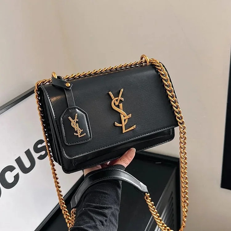 High-end women's bags 2024 new French chain shoulder bags popular this year Internet celebrity crossbody bag small square bag image 2