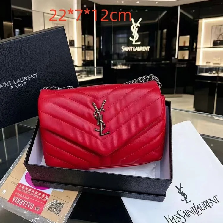 High-end women's bags 2024 new French chain shoulder bags popular this year Internet celebrity crossbody bag small square bag image 6