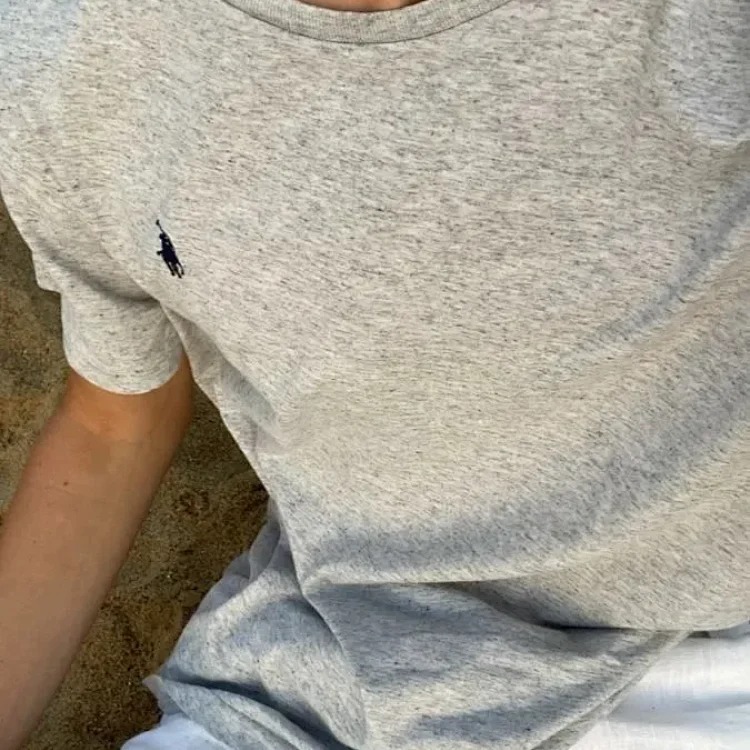 Fashion casual T-shirts 40-$5 OFF