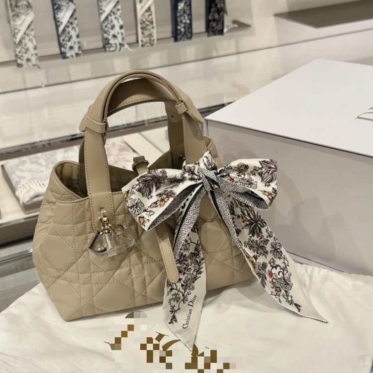 Cross-border new bucket handbag toujour indigenous bag fashion retro one-shoulder crossbody bag mother-in-law tote bag