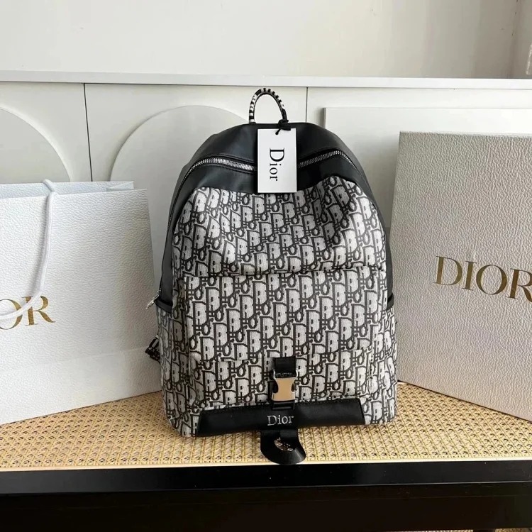 M12 bags1-50 image 2