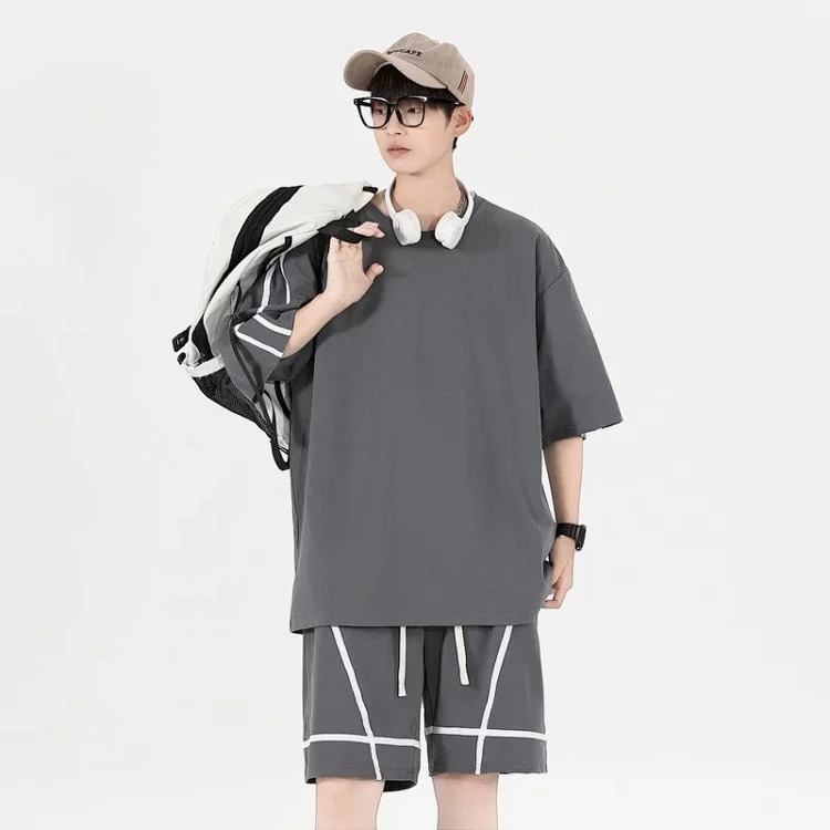 Summer loose short-sleeved men's T-shirt men's sports and leisure suit men's light luxury high-end handsome two-piece set