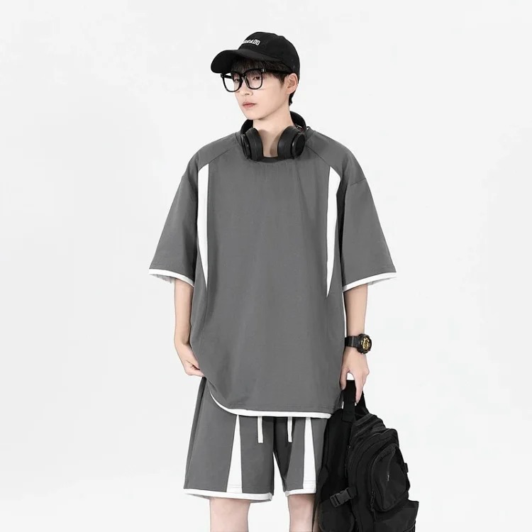 Summer loose short-sleeved men's T-shirt men's sports and leisure suit men's light luxury high-end handsome two-piece set