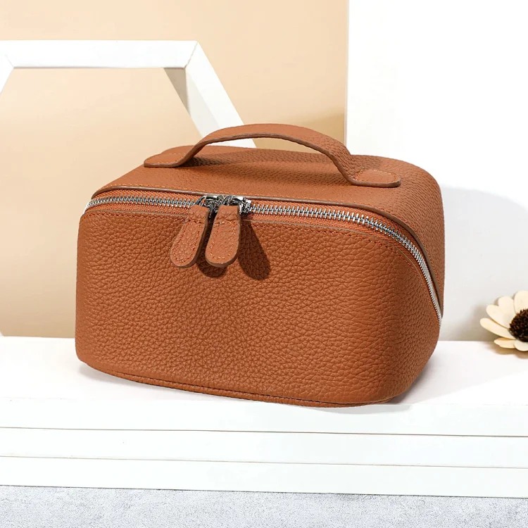 Casual and versatile women's storage toiletry bag women's cosmetic bag multi-functional leather portable cosmetic bag