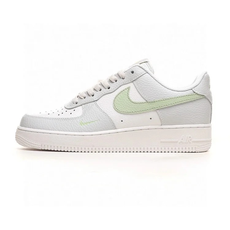 Classic sports and leisure sneakers-009