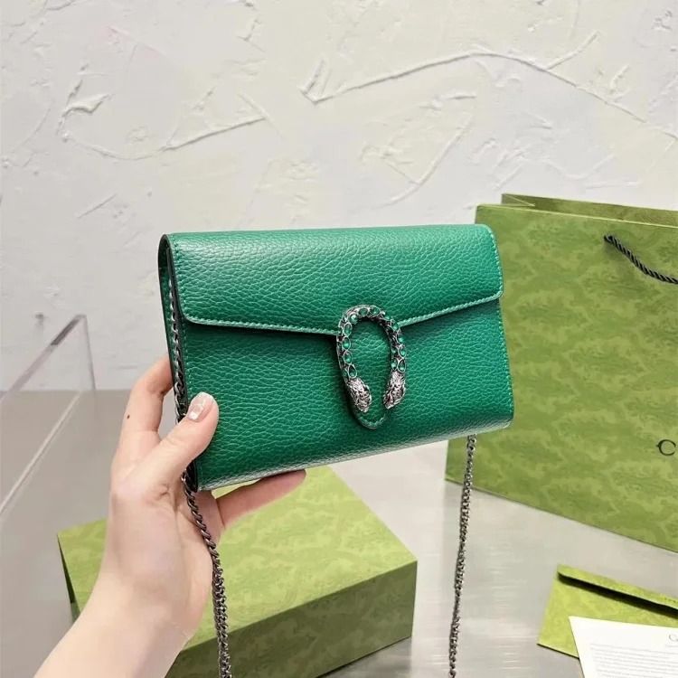 Classic fashion bag