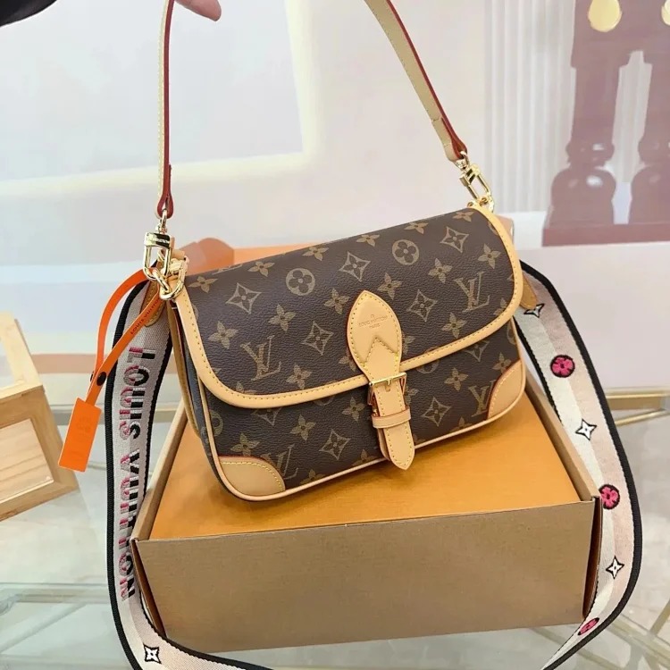 Fashion trend bag collection-rs image 3