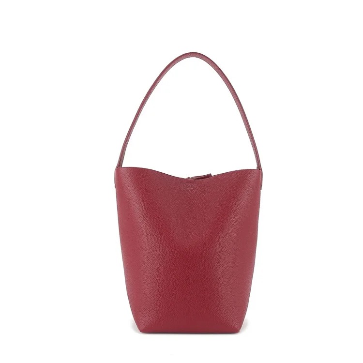 TR high goods 2025 new cowhide bucket bag large capacity European and American shoulder bag commuter high-end handbag for women
