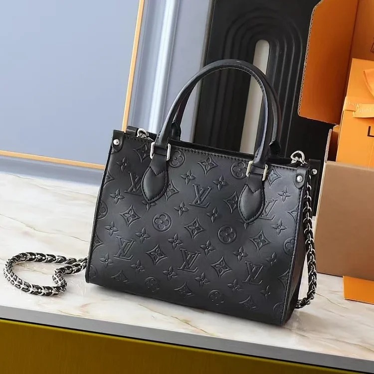 DX4-3 shoulder crossbody commuter bag