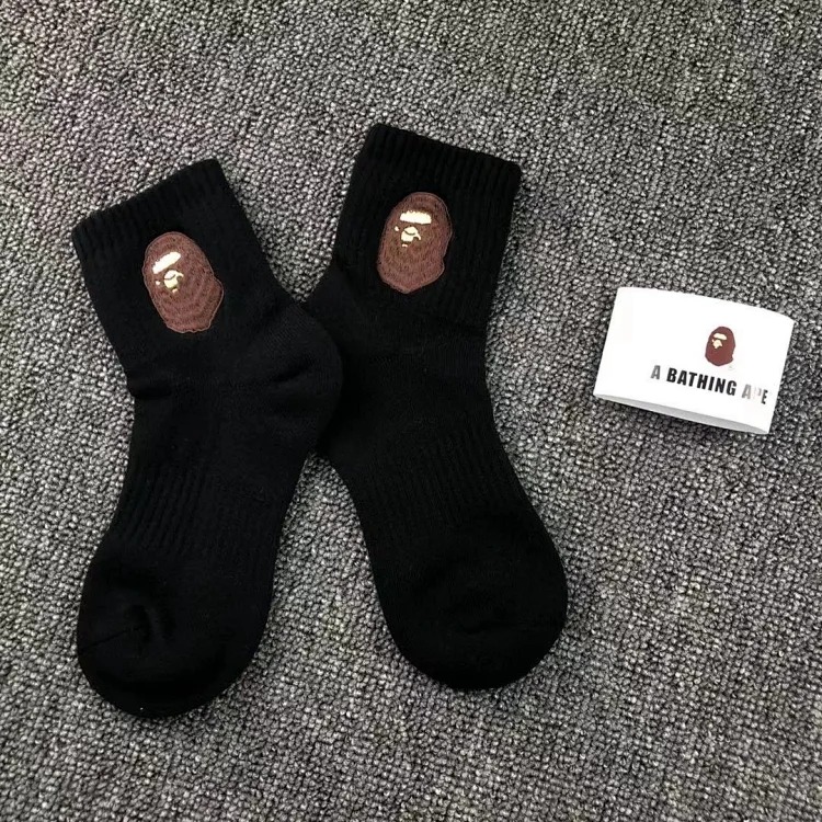 2021 Ape Big Icon Embroidered Bape Socks Towel Short Tube————FR image 2