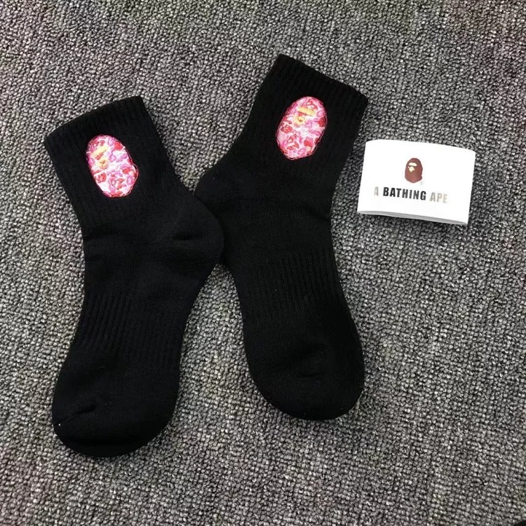 2021 Ape Big Icon Embroidered Bape Socks Towel Short Tube————FR image 3