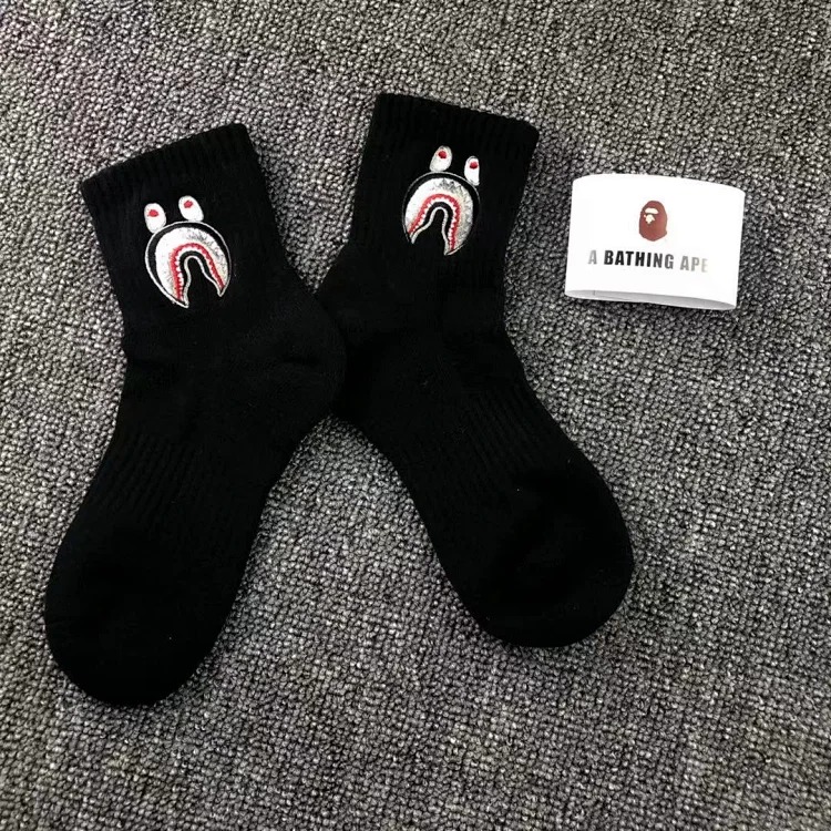 2021 Ape Big Icon Embroidered Bape Socks Towel Short Tube————FR image 6