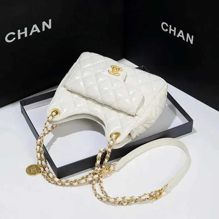 Hermes Xiaoxiangfeng bag women's 2024 new high-end rhombus chain bag retro genuine leather bag versatile shoulder crossbody bag