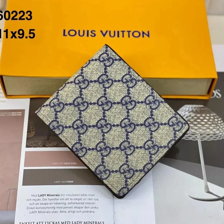 Small and exquisite wallet #6223 image 2