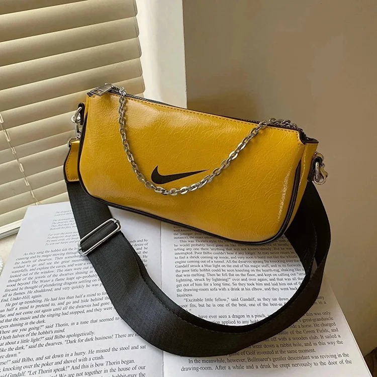 Super popular crossbody bag, versatile chain bag, shoulder bag, textured women’s bag, fashionable style-0720