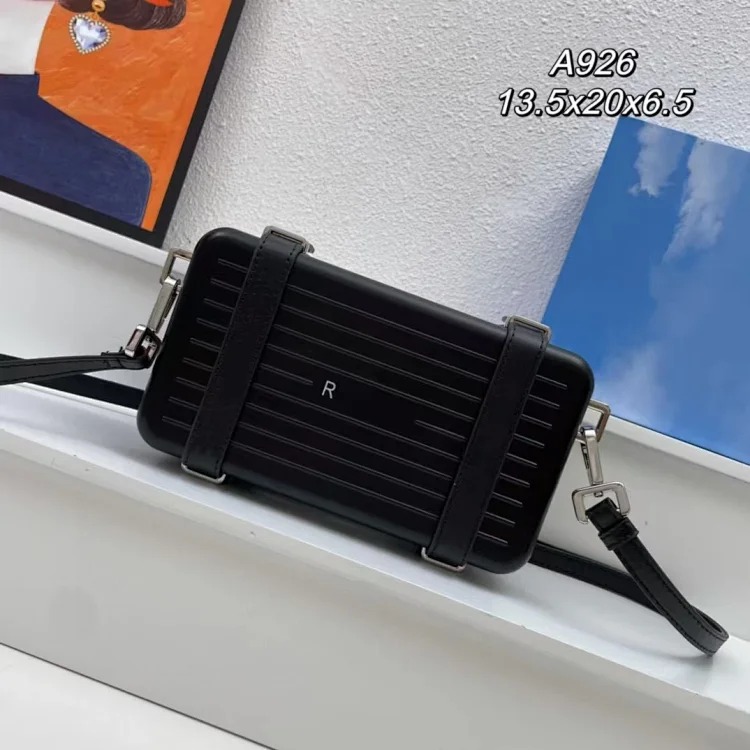 2024 co-branded suitcase, high-looking Internet celebrity hard shell crossbody bag, shoulder box handbag