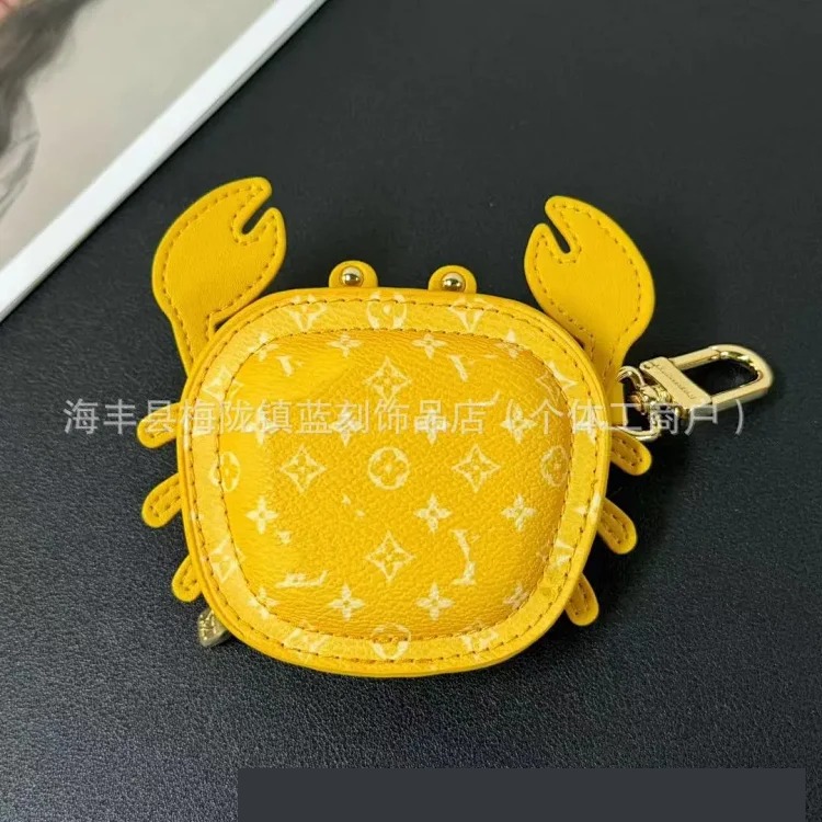 Small crab bag pendant new wireless bluetooth headphone bag keychain lipstick coin purse car pendant