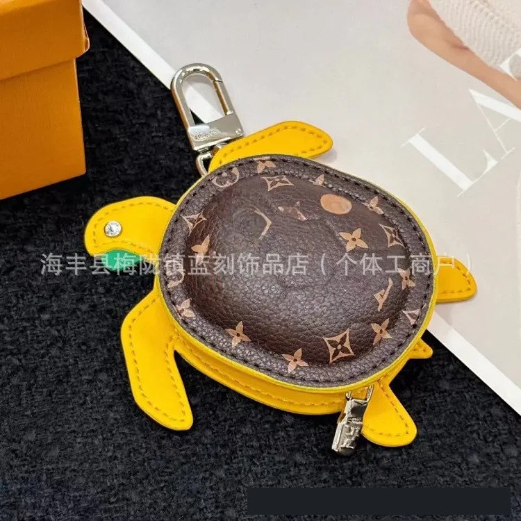 Small crab bag pendant new wireless bluetooth headphone bag keychain lipstick coin purse car pendant