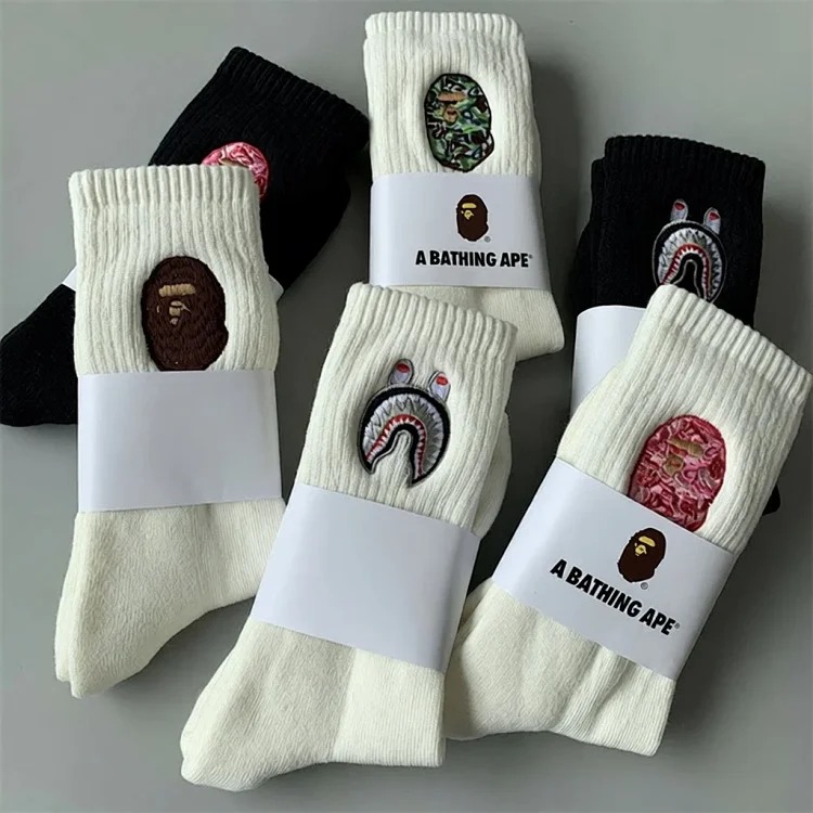 BAPE ape head socks for men and women with large embroidered logo, thickened towel bottom, black and white trendy sports socks