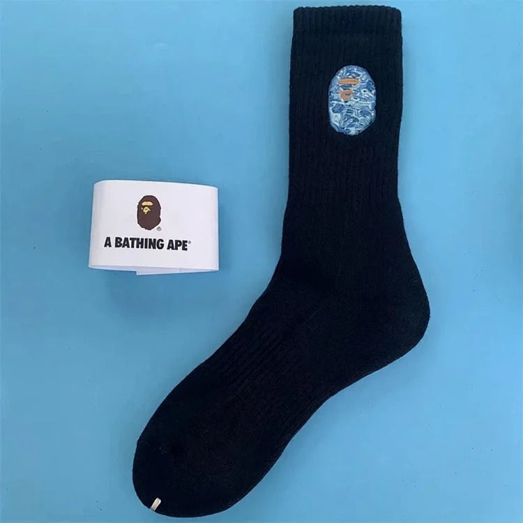 BAPE ape head socks for men and women with large embroidered logo, thickened towel bottom, black and white trendy sports socks image 5