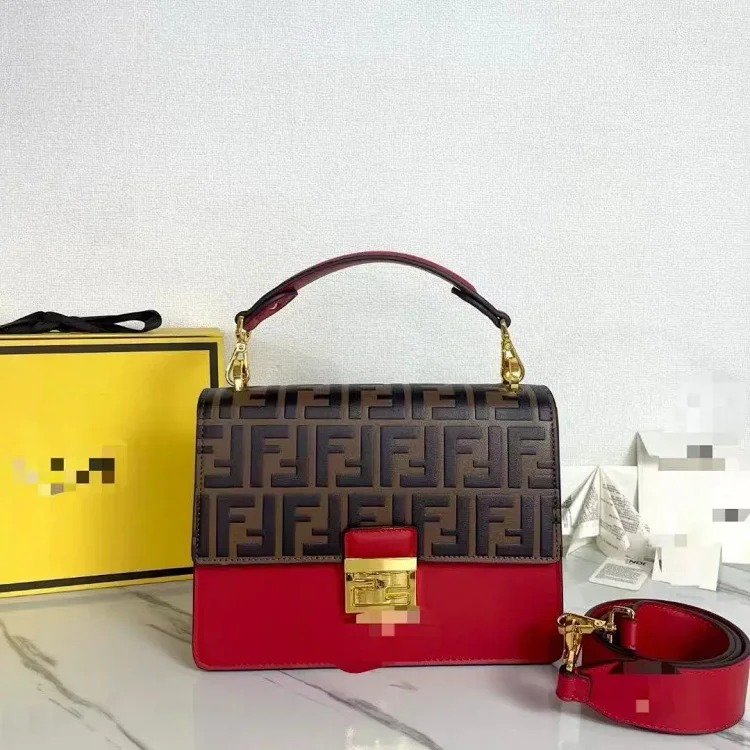 Fendi 2025 new bag cross-border shoulder bag retro crossbody bag ladies bag versatile new baguette bag light