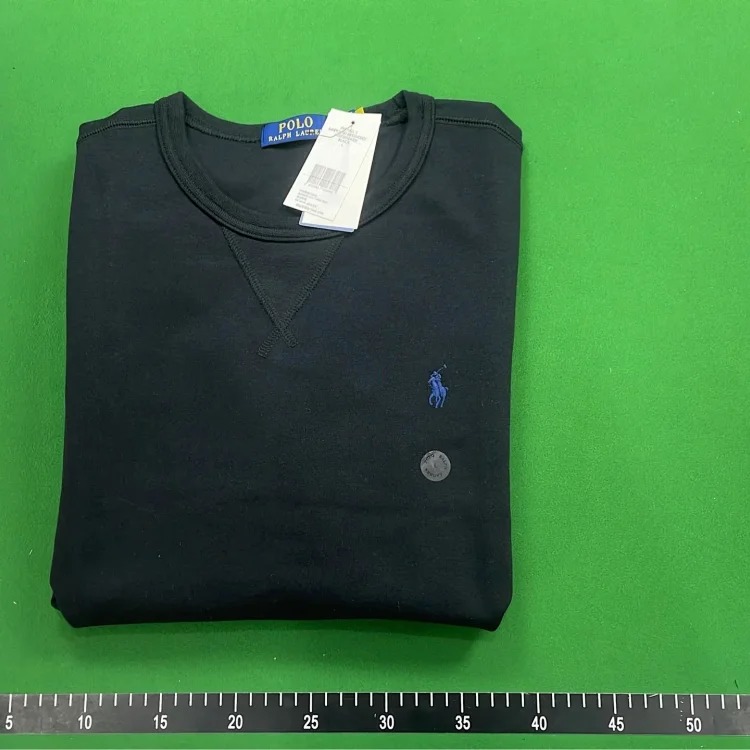 Factory sweatshirt pony