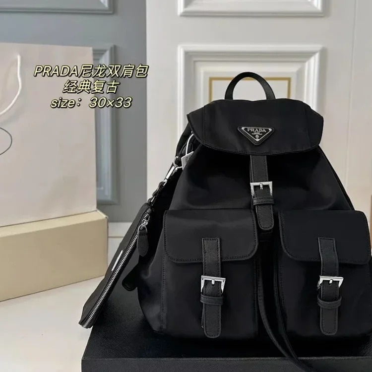 Trendy luxury backpack 004 image 4