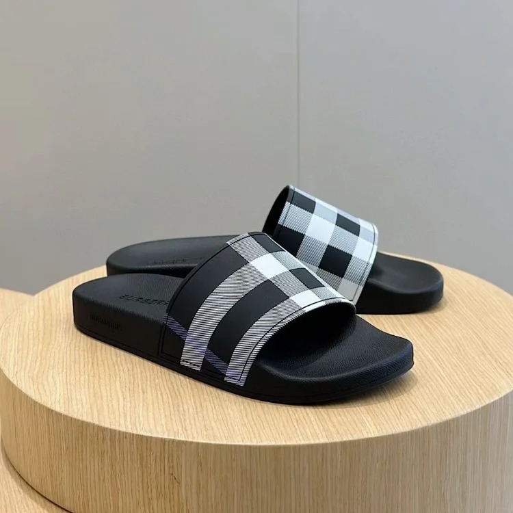B~Slippers, 1:1 original, fully packaged image 4