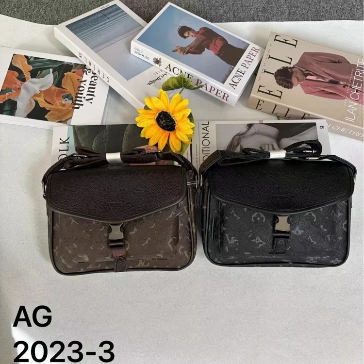 Fashion brand men's shoulder bag retro versatile leather crossbody bag plaid simple small square bag backpack men's wholesale