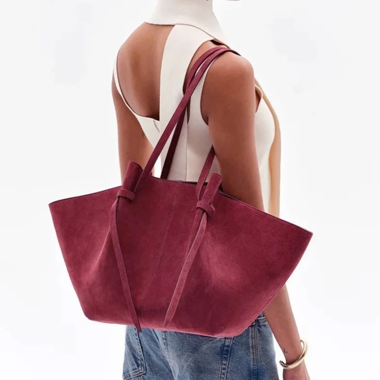 Cross-border handbag women's cross-body autumn and winter frosted leather wings large capacity shoulder bag advanced storage armpit France