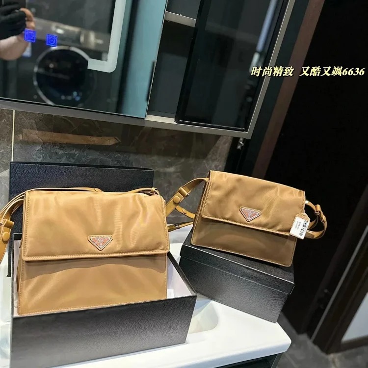 Classic versatile crossbody bag 014