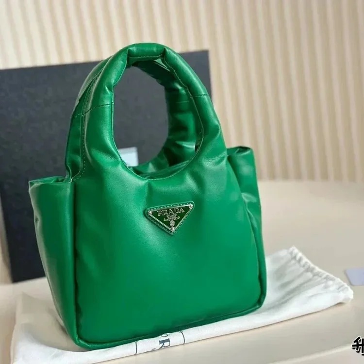 Classic versatile crossbody bag 014