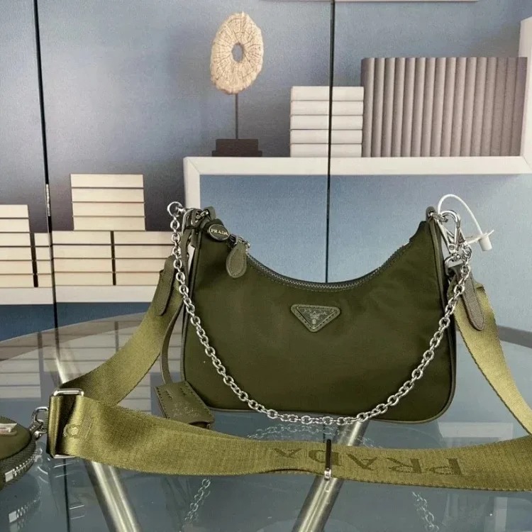 YT11-Classic, fashionable, convenient, casual and versatile nylon shoulder crossbody bag image 4