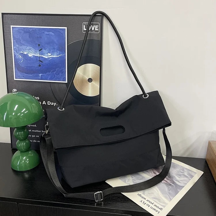 Large-capacity handbag new style simple and versatile commuter shoulder bag trendy fashion crossbody bag commuter large capacity