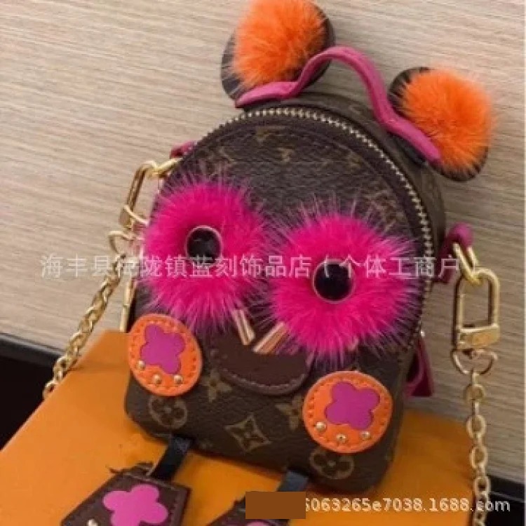 New Dai Bear Headphone Bag Keychain Owl Mini Bag Pendant Accessories Plush Pendant
