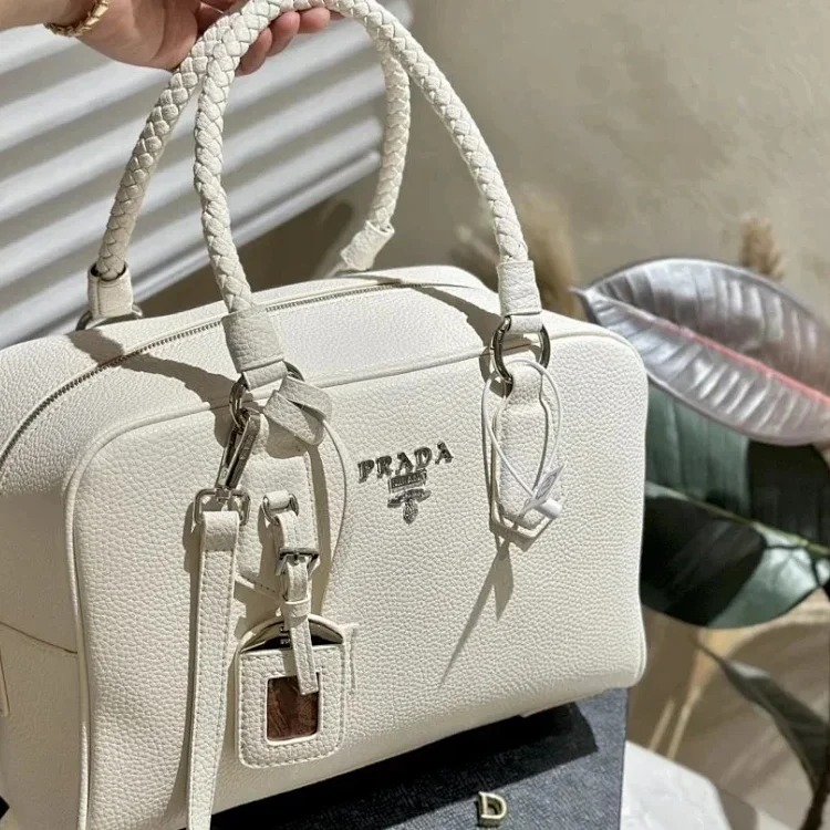 Fashionable and versatile tote bag 005 image 3