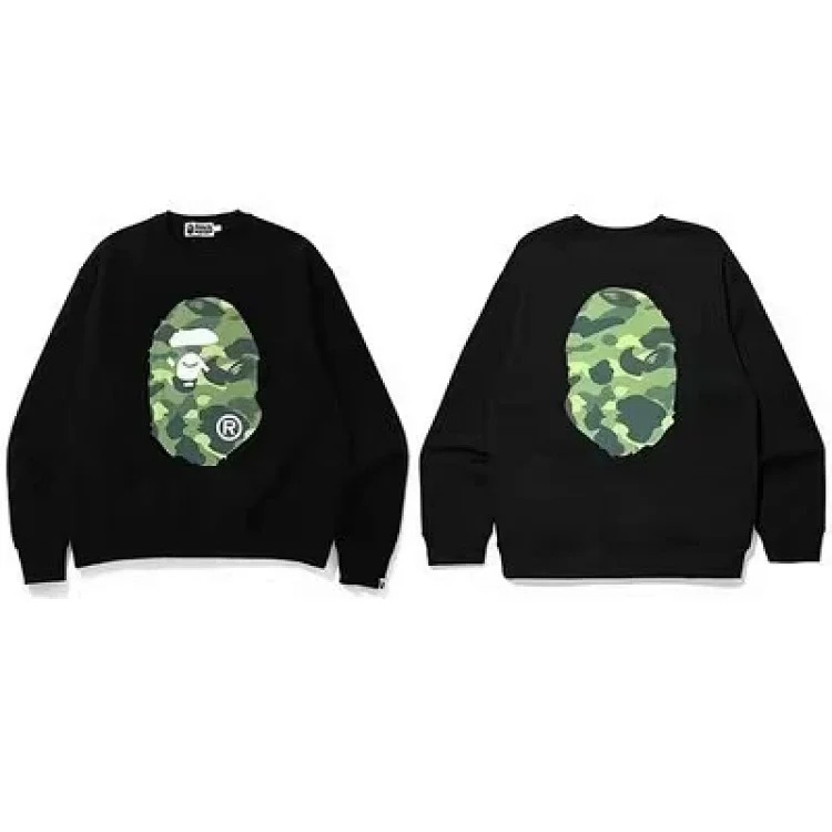Round neck embroidered pullover sweatshirt