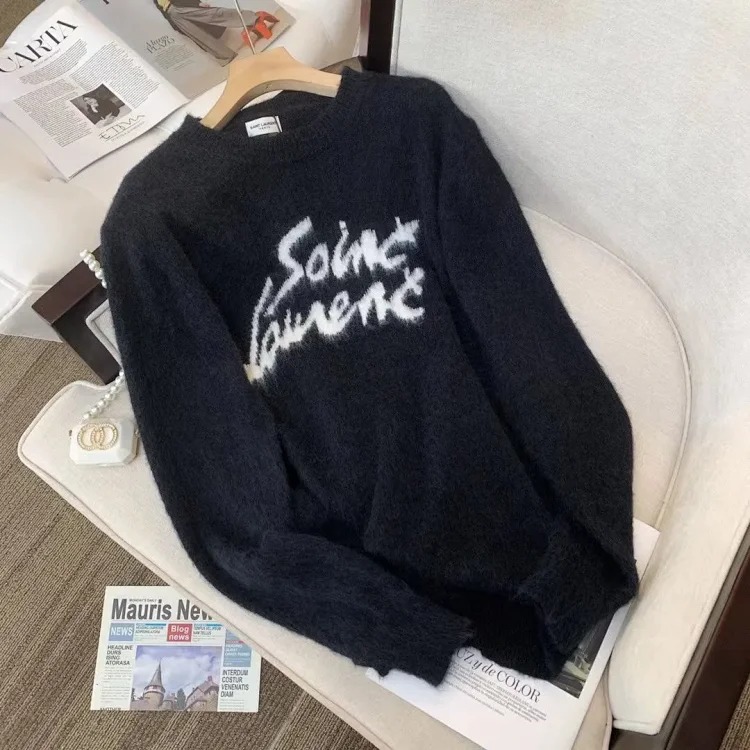 Fashionable sweater (W2C-150)