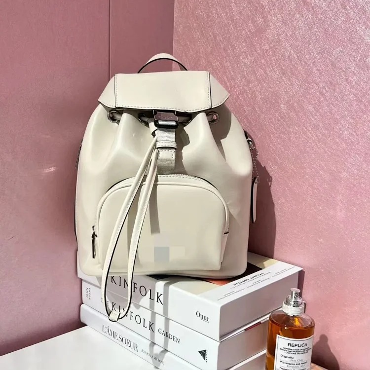 Louis Vuitton 2024 Outlet New Chambray Coated Presbyopia School Bag Riya Backpacks 21 Mini Backpack