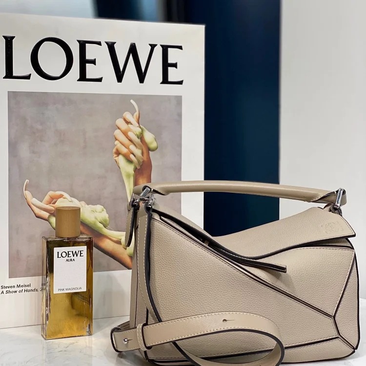 L fashion bag